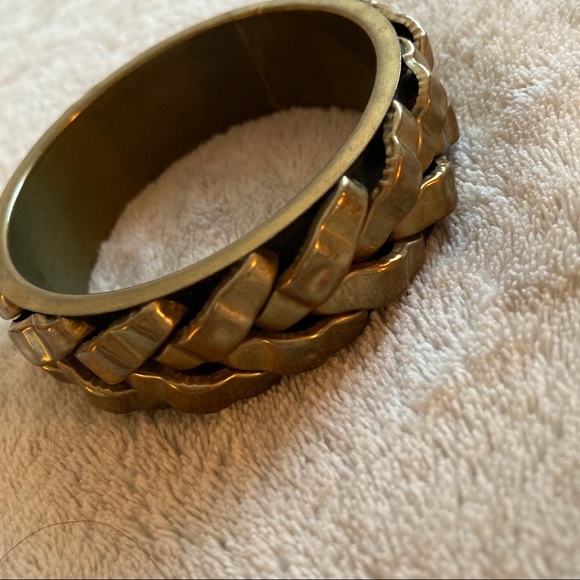 Bangle bracelet - Picture 3 of 7